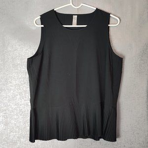 Spanx Yes, Pleats Tank